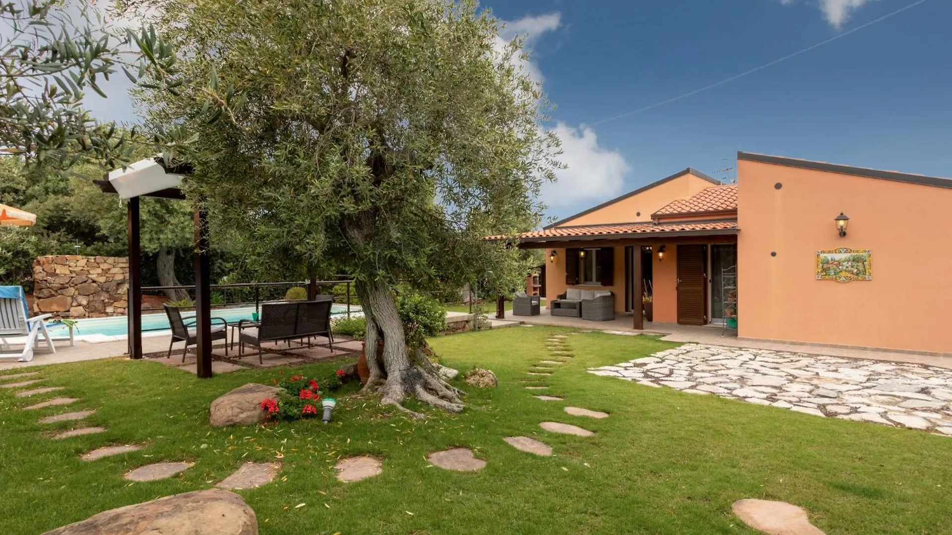 Villa Olivella By Interhome Ласкари 0*,  Италия